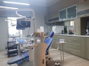 5 Dokter Gigi Surabaya Murah Bagus Pilihan Banyak Pasien